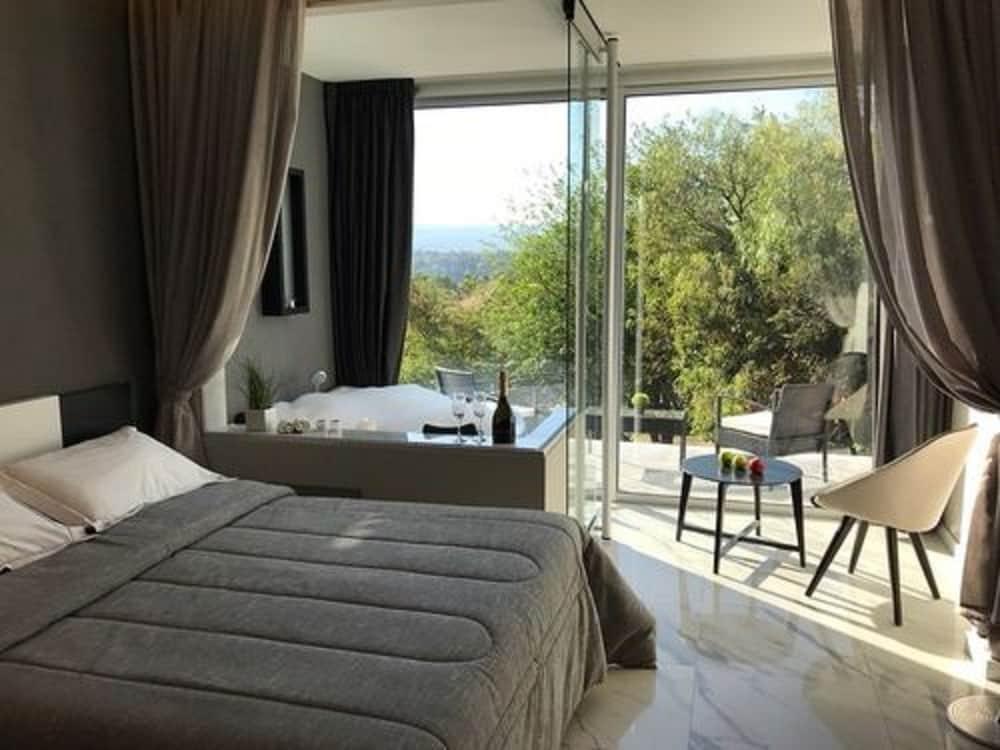 Pinares Panorama Suites, Spa & Convention Center Villa Carlos Paz Exterior photo